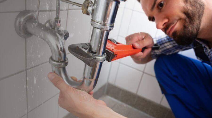 Professional same day plumber services in Coralville, IA